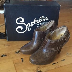 Seychelles brown leather ankle boots-Excellent!